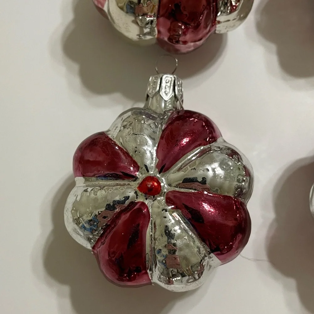 Vintage Set/10 mcm hand blown mercury glass silver red flower ornaments